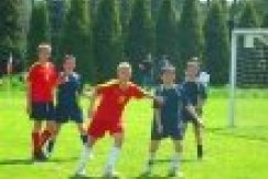 Młodzi piłkarze w Dankowicach