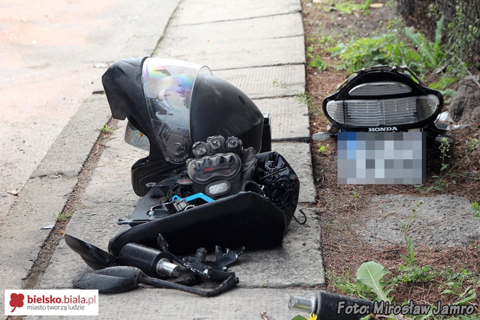Wypadek z udziałem motocyklisty - foto
