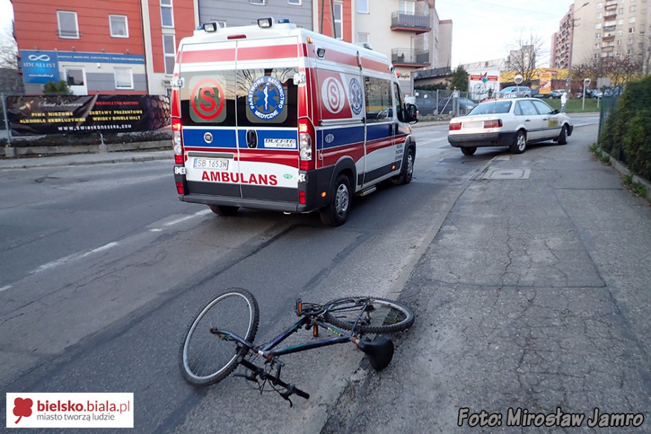 Potrącenie rowerzysty - foto