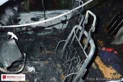 Spłonął samochód na ul. Czwartaków - foto
