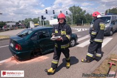 Zagapiła się na sygnalizator - foto