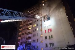 Pożar mieszkania w wieżowcu - foto