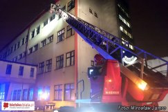 Pożar w budynku telekomunikacji - foto
