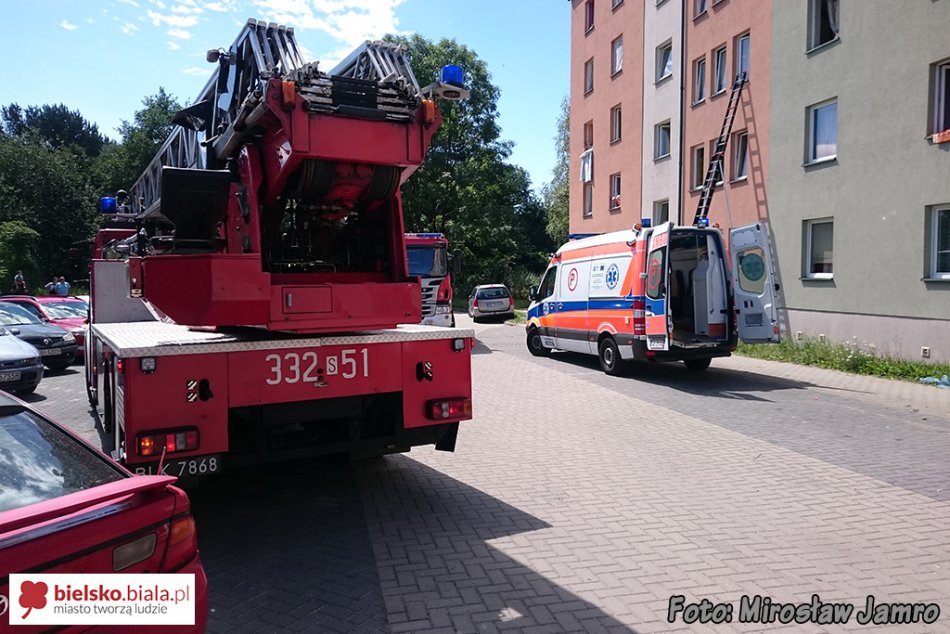 Tragedia w domu przy Relaksowej - foto