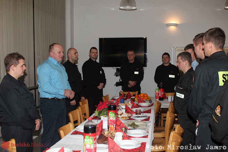 Wigilijną kolację przerwał alarm - foto