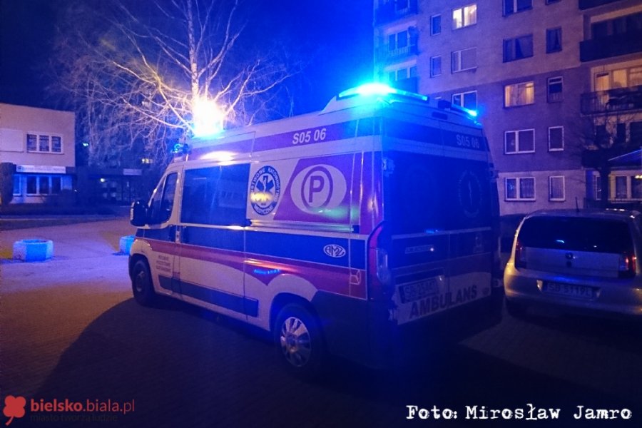 Wieczorny atak czadu w wieżowcu - foto