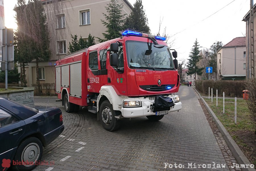 Wybuch w piecyku gazowym. Poparzony lokator - foto