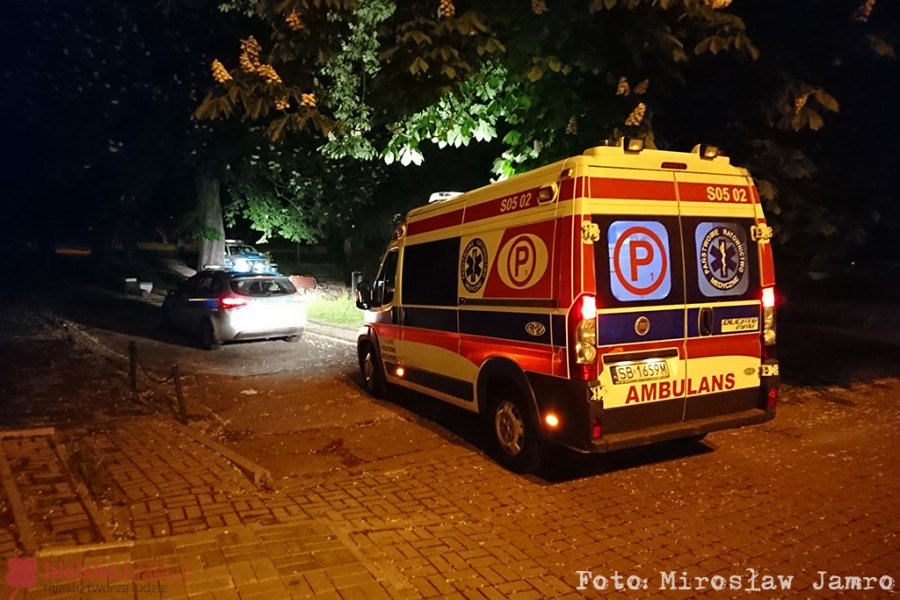 Nocny atak chuligana na placu Mickiewicza - foto