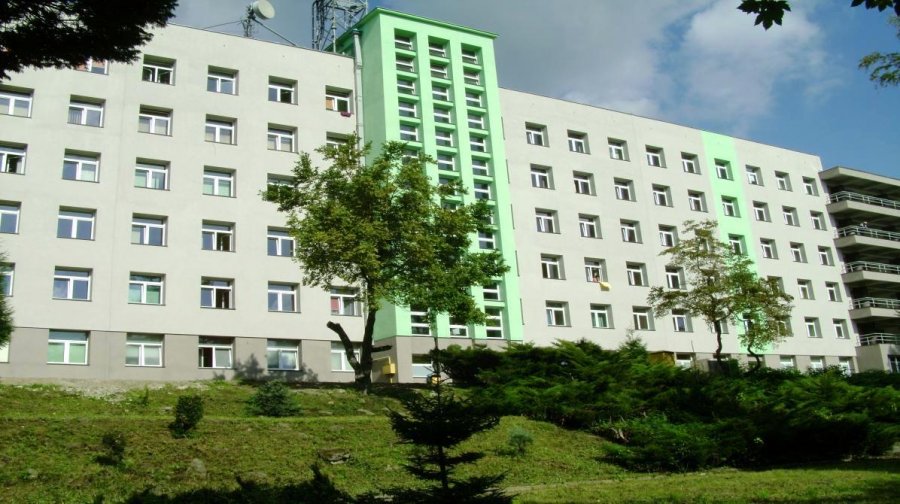 Problemy szpitala w Bystrej. Sanepid ma zastrzeżenia