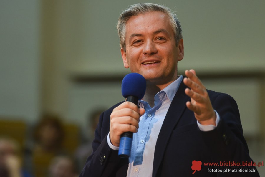 Prezydent Robert Biedroń w Bielsku-Białej. Owacje na stojąco - foto