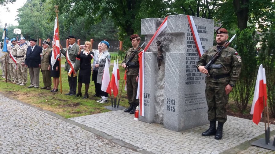 W Bielsku-Białej odsłonięto pomnik ofiar rzezi wołyńskiej