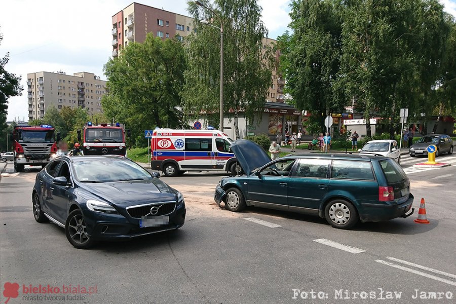 Groźny wypadek na Łagodnej. Jedna osoba w szpitalu - foto