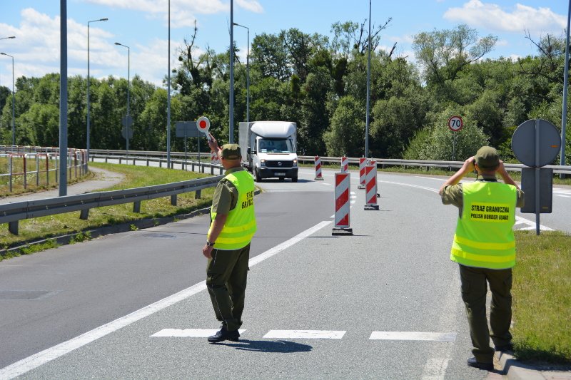 Ukraińcy z nakazem powrotu. Czasowe zakazy wjazdu do Polski