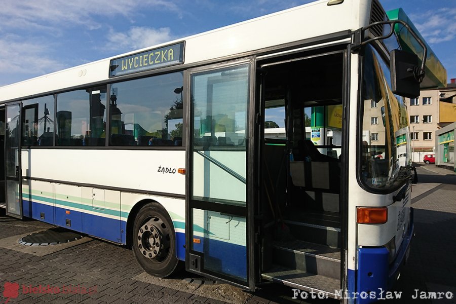 Przeładowany autobus wiózł dzieci. Interweniował patrol policji - foto