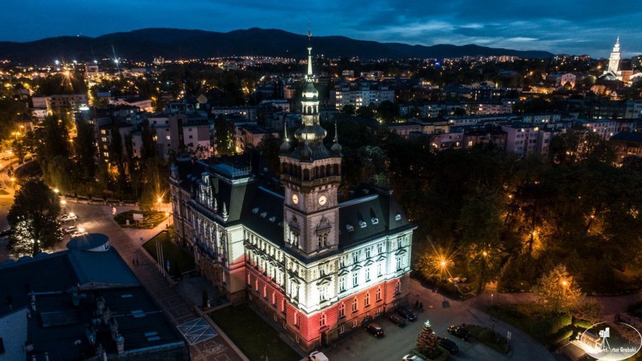 12 listopada nie pójdziemy do pracy i szkoły. Dodatkowy dzień bez handlu