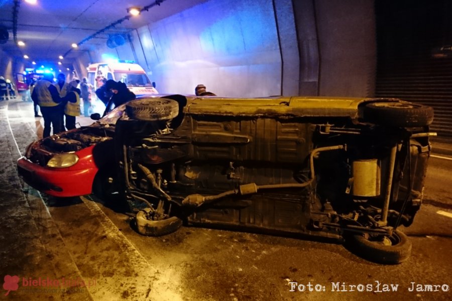 Upozorowano dwa wypadki na Andersa. Tunel był czasowo zamknięty - foto