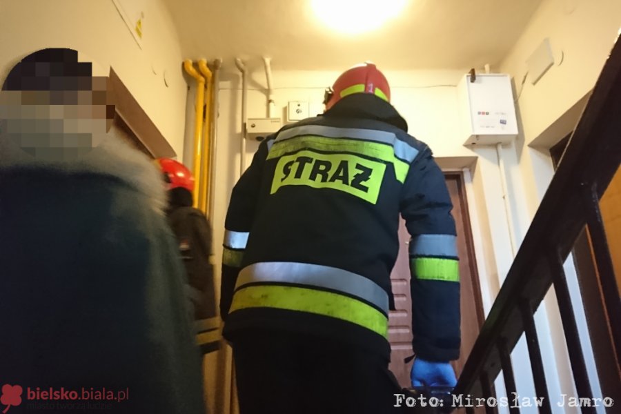 Ciężkie zatrucie czadem. Nastolatka przewieziona do komory hiperbarycznej - foto
