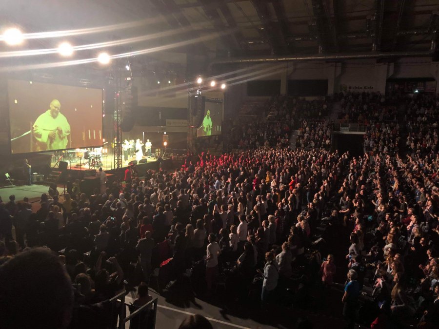 Trzy godziny wielbienia z ojcem Adamem. „Błogosławieni” w Bielsku-Białej - foto