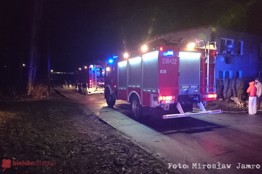 Rozgrzana ściana zaniepokoiła lokatorów. Wezwano straż pożarną - foto