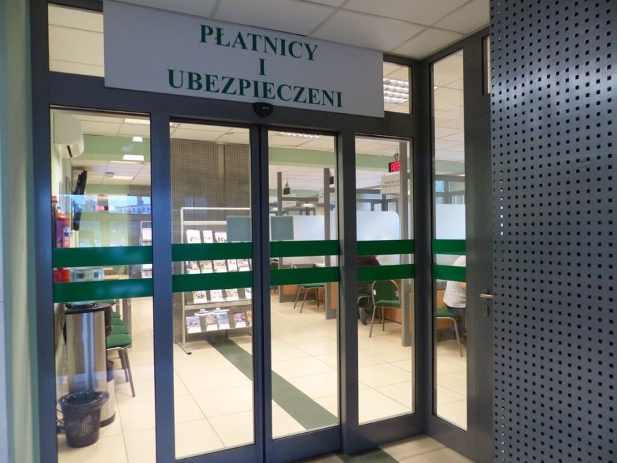 Tata na zasiłku macierzyńskim otrzymuje ponad 15 tys. zł!