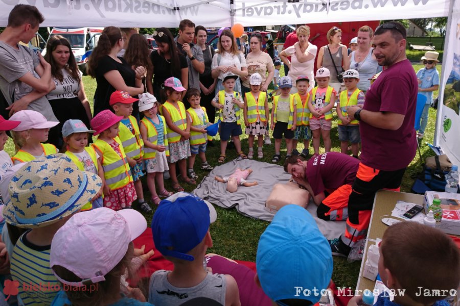 Dzień Dziecka w towarzystwie medyków. Bielskie pogotowie otworzyło drzwi - foto