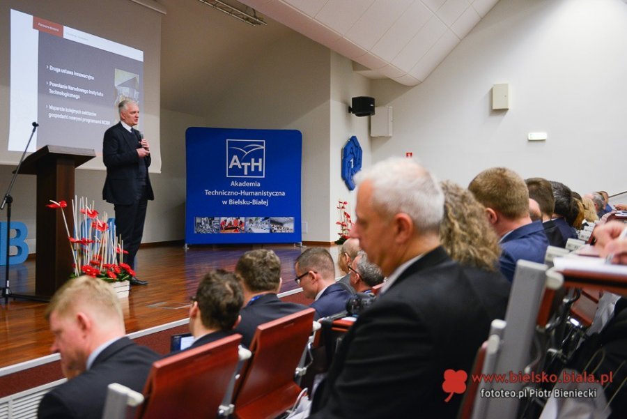 Ranking uczelni. Odległa pozycja ATH, awans bielskich szkół niepublicznych
