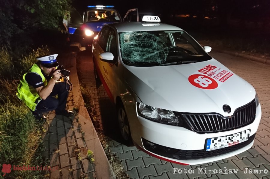 Potrącenie na Partyzantów. Pieszy wtargnął przed taksówkę - foto