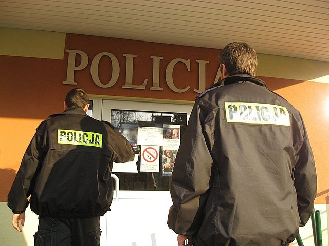 Od kilkunastu dni ukrywa się w centrum Bielska-Białej. Gigant pod okiem policji