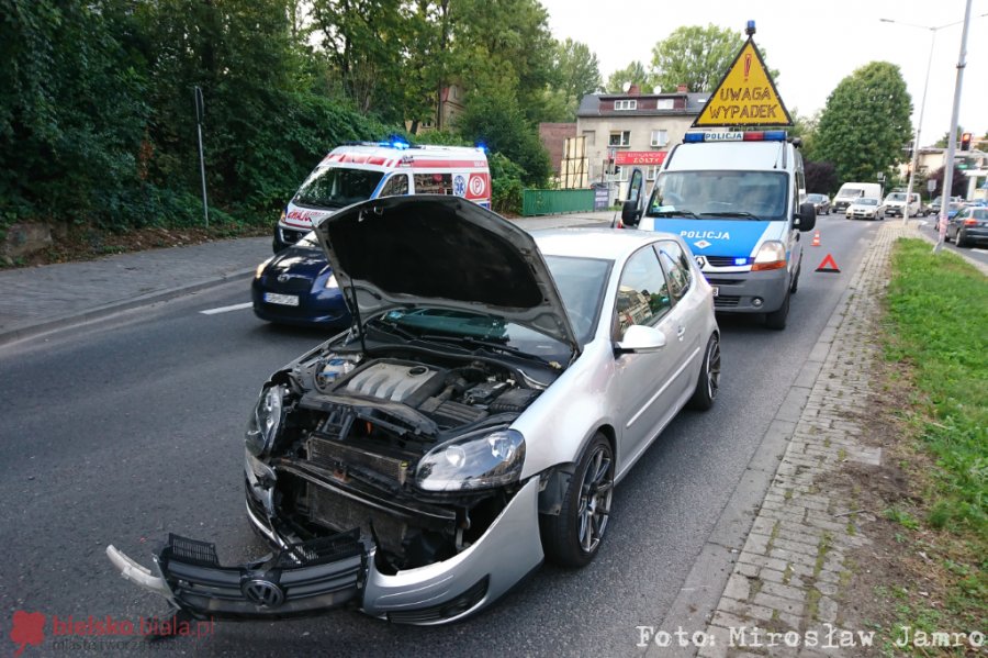 Efektowny dzwon na Partyzantów. Trzy pasy ruch były zablokowane - foto