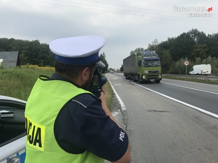 Dziś kaskadowy pomiar prędkości. Wiele patroli na krótkim odcinku drogi