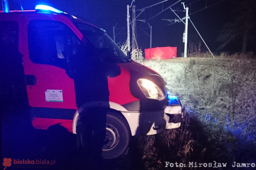 Tragedia na torach. Szczątki rozrzucone na torowisku - foto