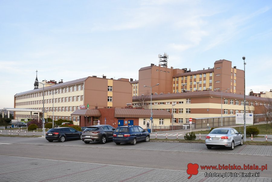 Szpital Wojewódzki otwiera pracownie. Każdy pacjent musi wypełnić ankietę