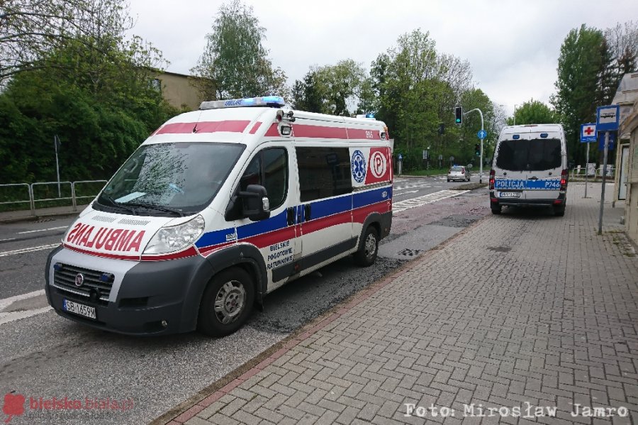 Nietrzeźwy pasażer wypadł z autobusu MZK - foto