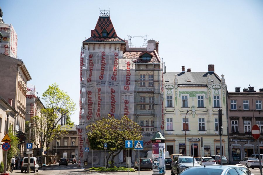 Pięknieje kamienica Pod Żabami. Dotacje miejskie na remont trzech kościołów - foto