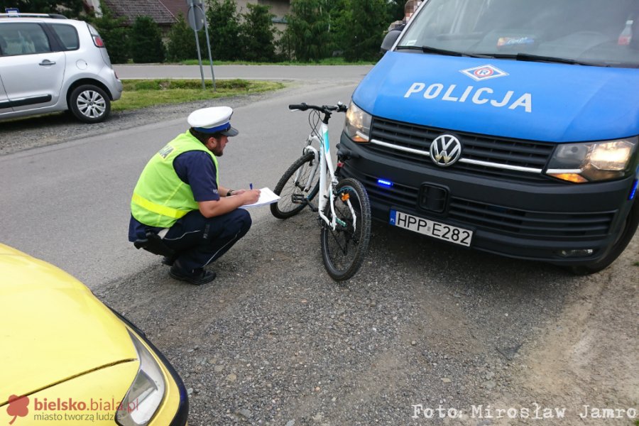 Potrącenie dziecka na skrzyżowaniu. Rowerzystka wymusiła pierwszeństwo - foto