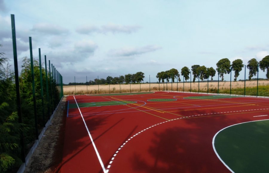 Budowa boisk sportowych - na czym się skupić, wybierając wykonawcę?