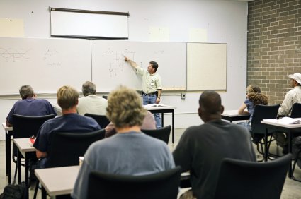 Zatrudnianie uczniów, studentów i absolwentów