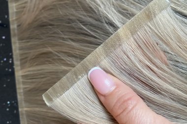 Kurs przedłużania włosów metodą BIO TAŚMY - sprawdź, gdzie go zrobić!
