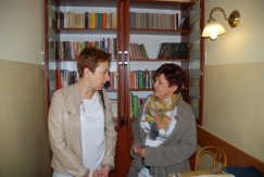 Nowa biblioteczka i czytelnia w Domu Pomocy Społecznej  dla osób starszych w Bielsku-Białej.