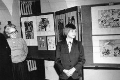 Anna Więzik i Szymon Broda. 17 II 1989 – wernisaż wystawy „Indie w oczach Szymka Brody”, Cieszyn, Galeria Cieszyńskiego Centrum Kultury. Fot. Józef Matysiak.