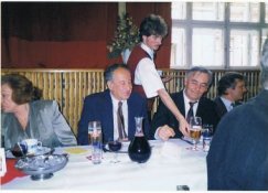Richard Pipes po raz pierwszy na bankiecie w rodzinnym Cieszynie w 1994 r. Fot. Jan Picheta.