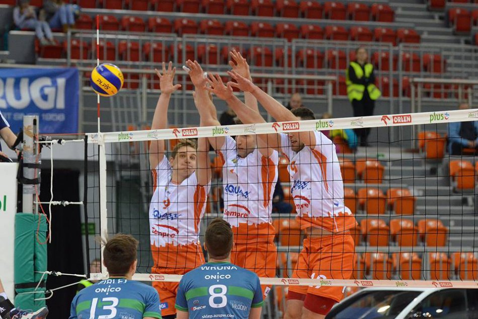 Play-off z Effectorem
