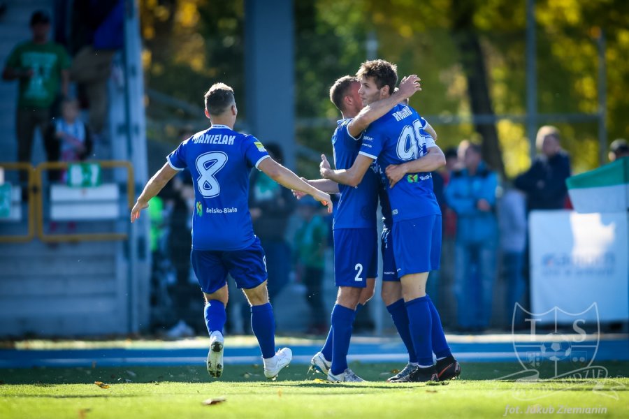 Podbeskidzie pewnie wygrywa. Siódmy gol Roginicia