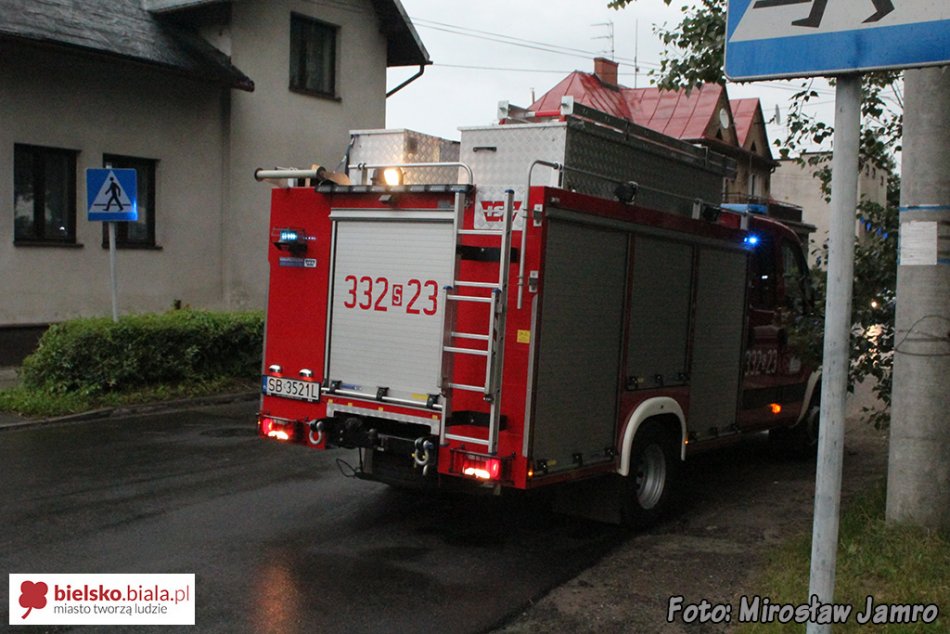 Alarmowo, budynek wielorodzinny - foto