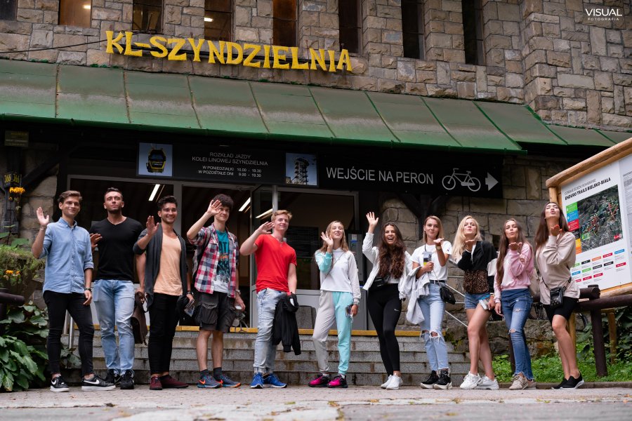 Śliczne panny i przystojni panowie. Integracja na Szyndzielni ZDJĘCIA