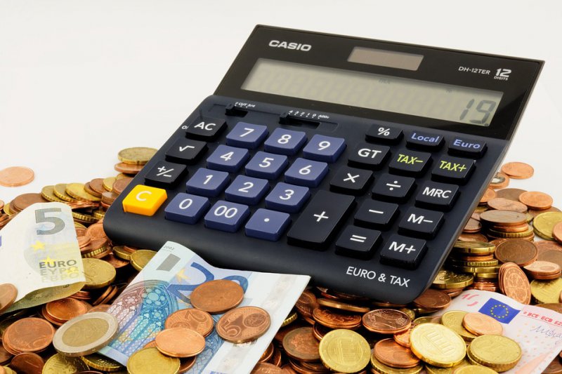 Dlaczego warto korzystać z usług firm księgowo - finansowych