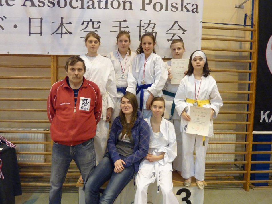 Krajowy sukces Bushi